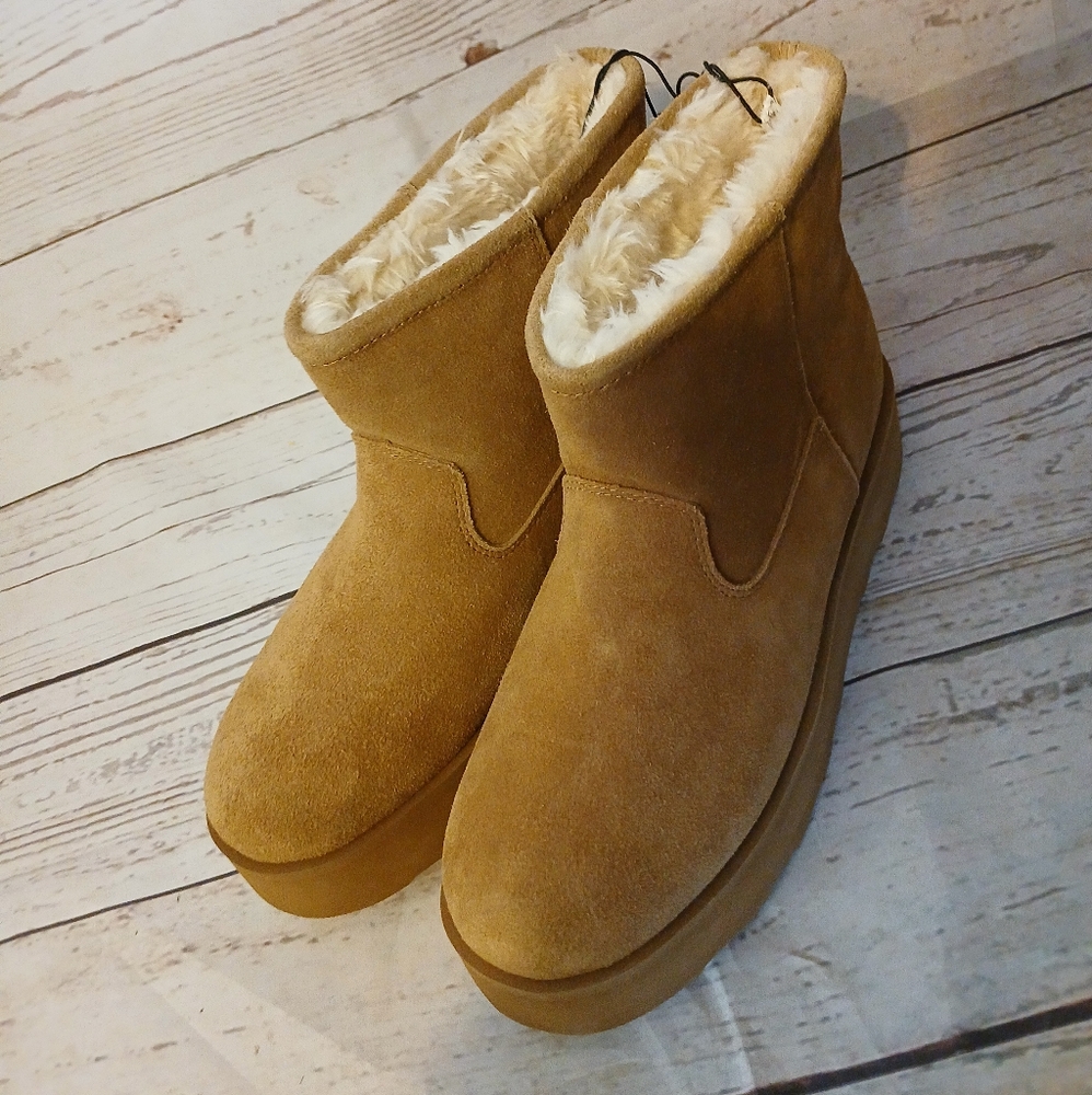 Time And Tru Women's Suede Platform Boots Cognac (Tan) Size 11